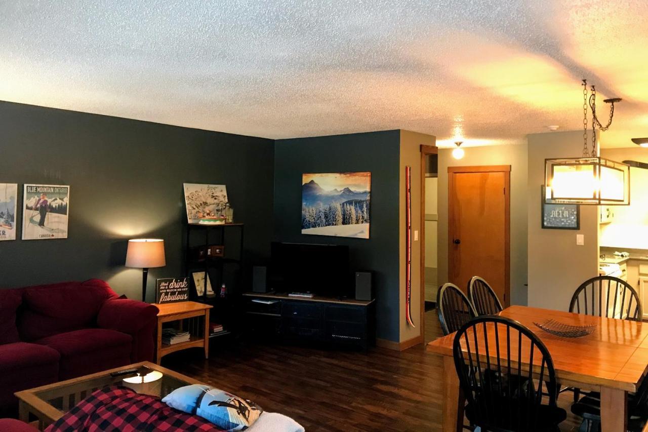 The Griz Inn By Park Vacation Management Fernie Bagian luar foto